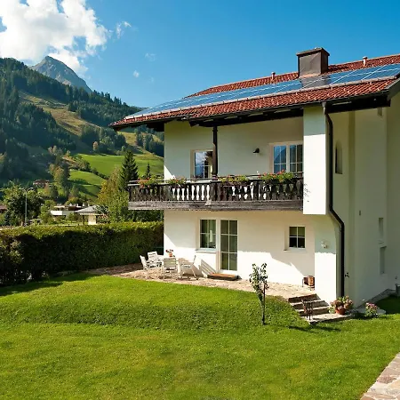 Appartement Dorferhimmel, Haus